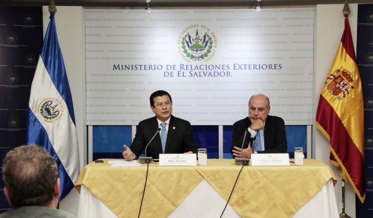 El Salvador y España presentan nuevo marco de cooperación para el periodo 2015-2019