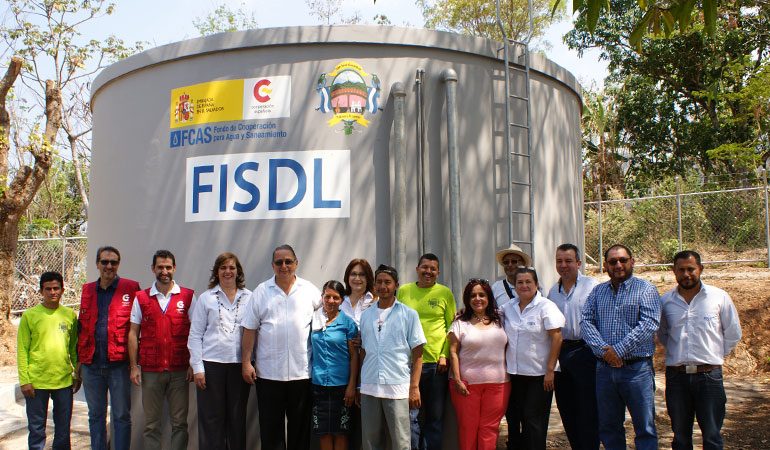 El Salvador es un país prioritario para el Fondo de Cooperación para Agua y Saneamiento (FCAS)
