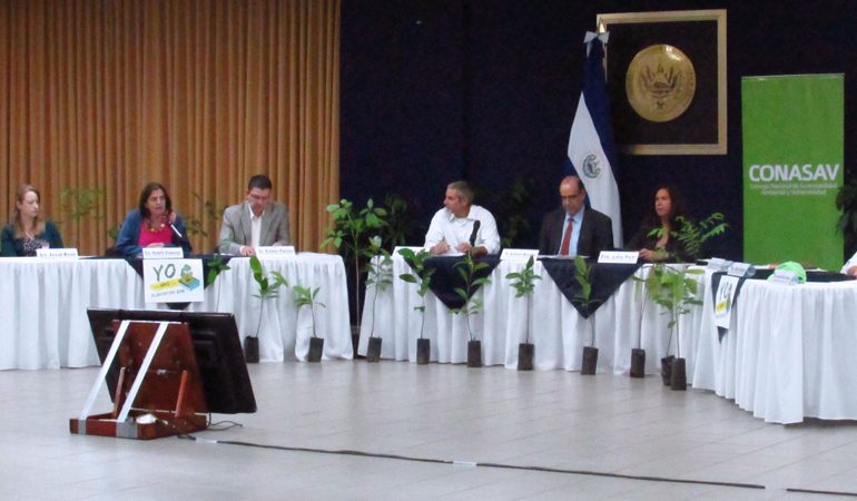 AECID El Salvador se une a la Plantatón 2018