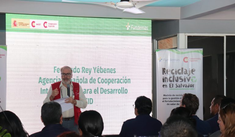 La Cooperación Española participa en el evento  “El reciclaje como atractivo para el turismo” organizado por FUNDEMAS en el marco del día mundial del reciclaje
